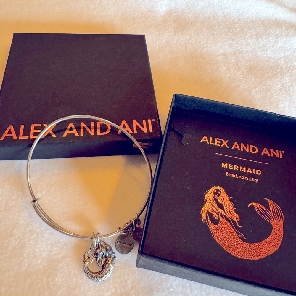 Alex and Ani mermaid bangle bracelet silvertone w/pouch & original box.